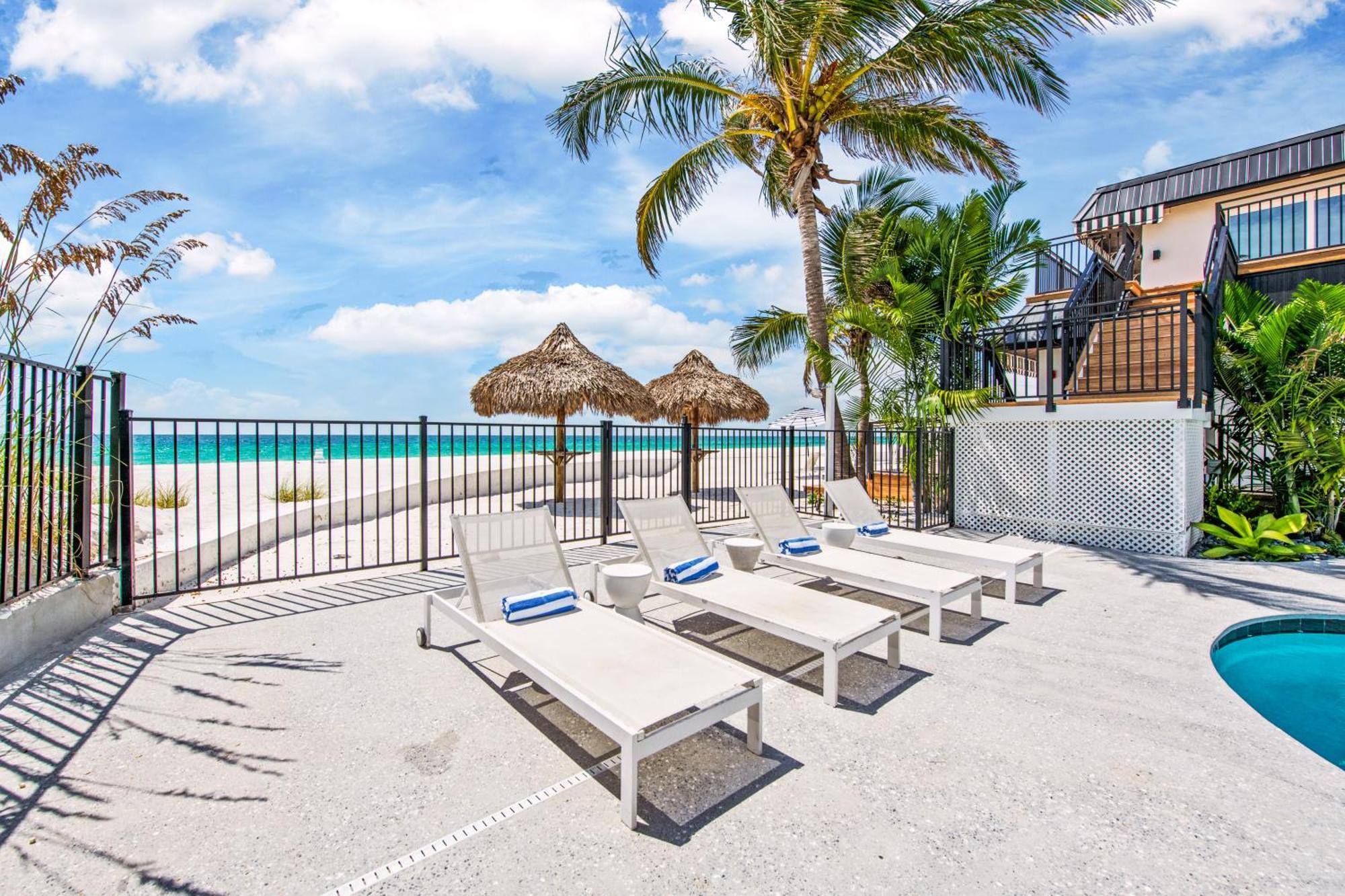 Seabreeze At Anna Maria Island Inn Брейдентон Бийч Екстериор снимка