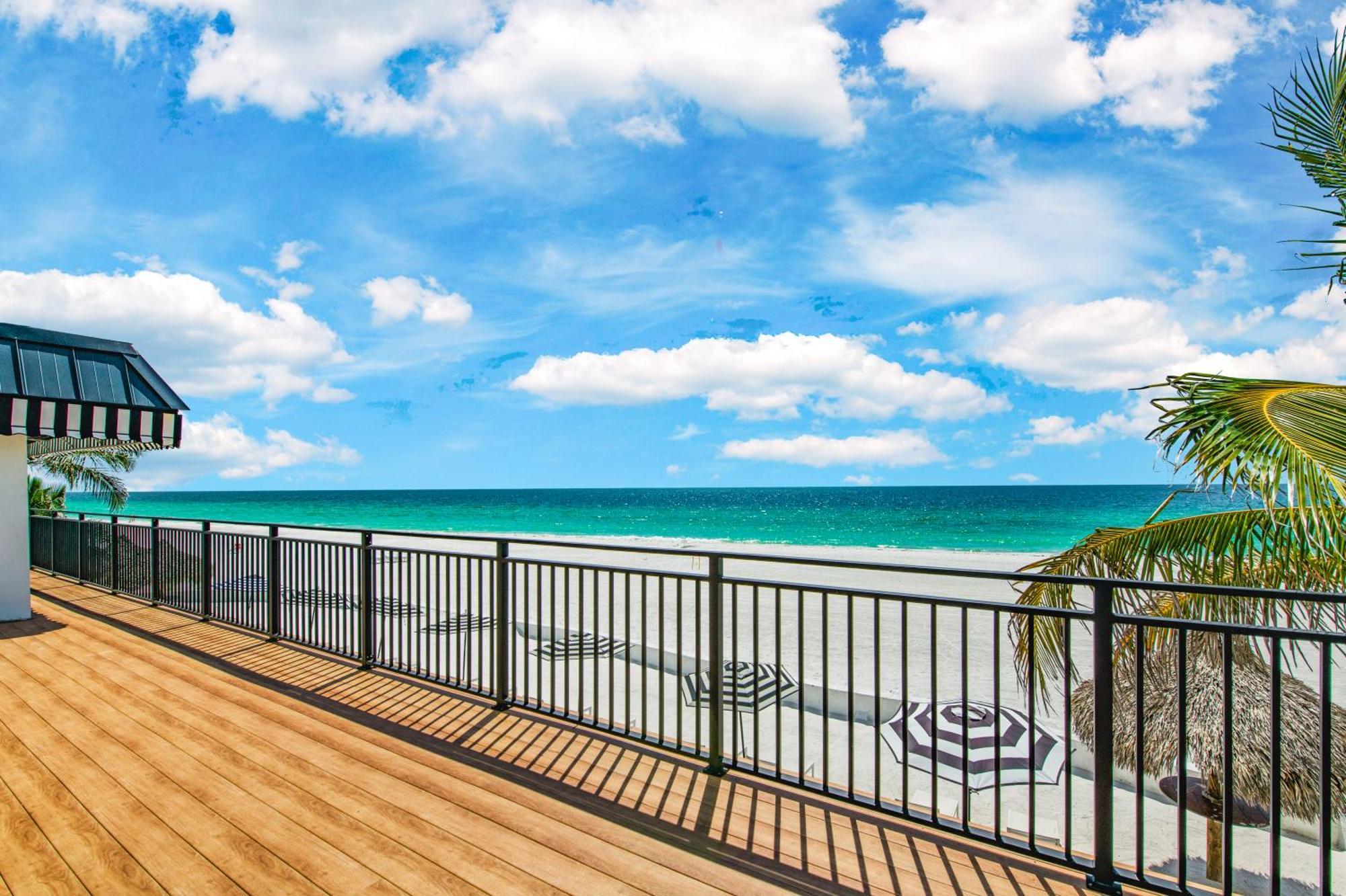 Seabreeze At Anna Maria Island Inn Брейдентон Бийч Екстериор снимка