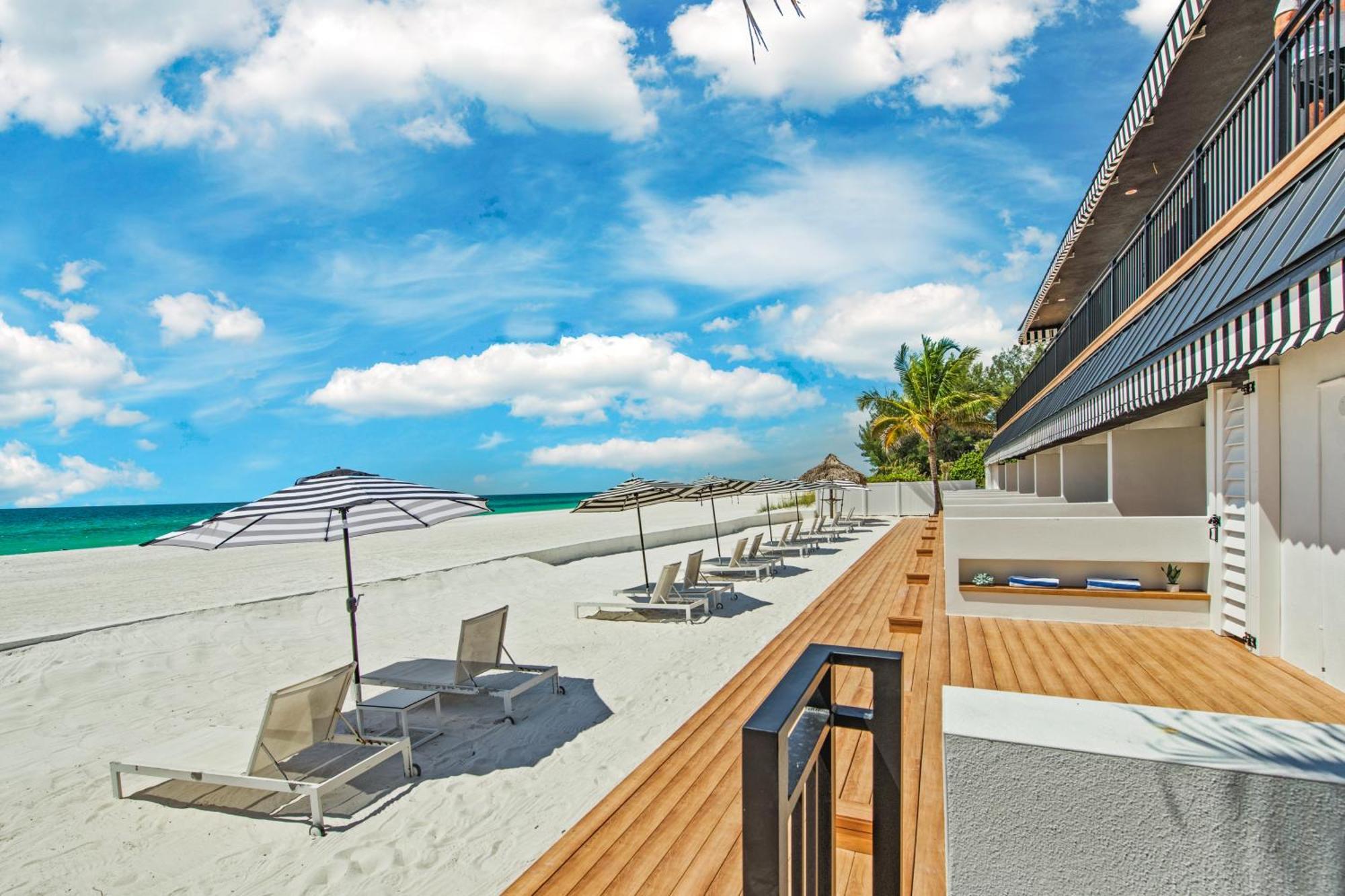 Seabreeze At Anna Maria Island Inn Брейдентон Бийч Екстериор снимка