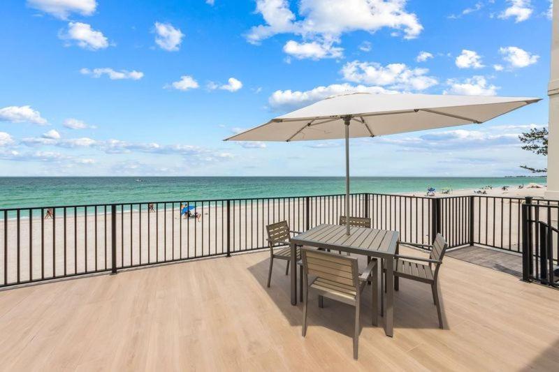 Seabreeze At Anna Maria Island Inn Брейдентон Бийч Екстериор снимка