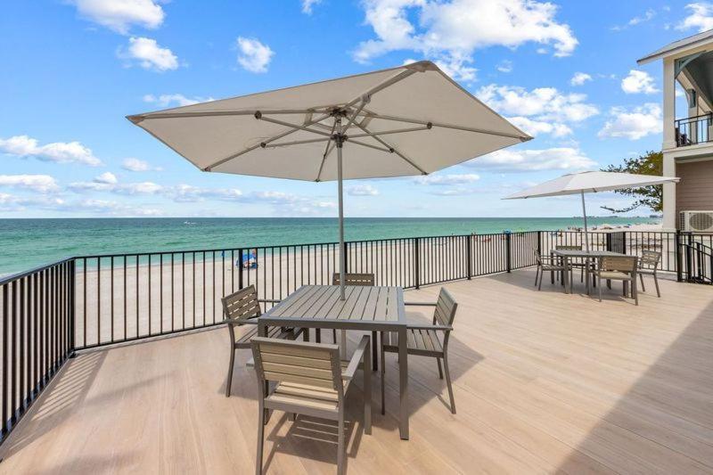 Seabreeze At Anna Maria Island Inn Брейдентон Бийч Екстериор снимка